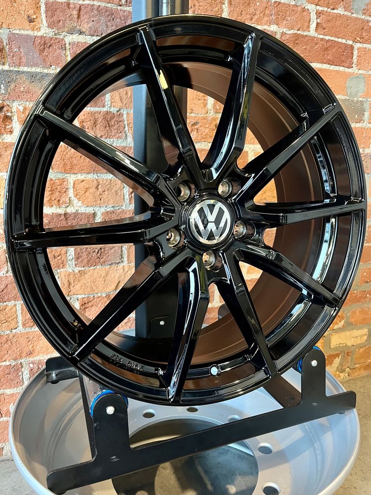 Alufelgi 19 VW Golf 7 8 GTI R Line 5x112 Nowe Felgi