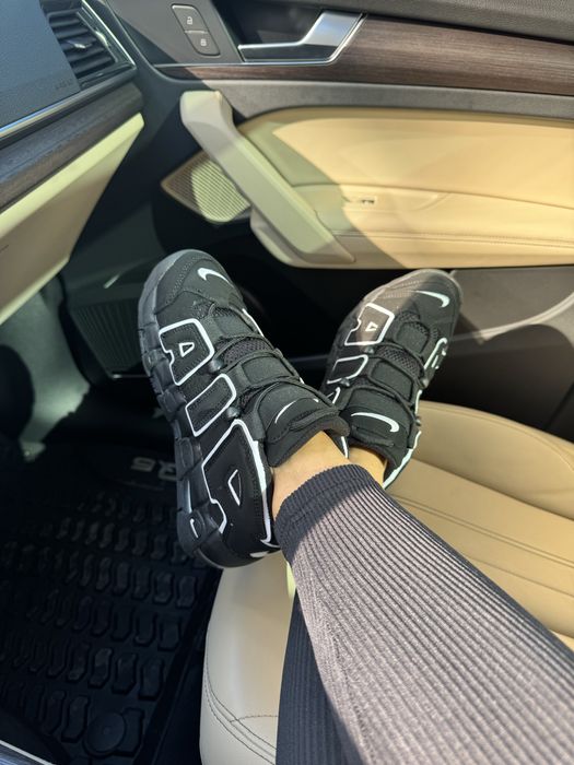 Nike Air More Uptempo Black White