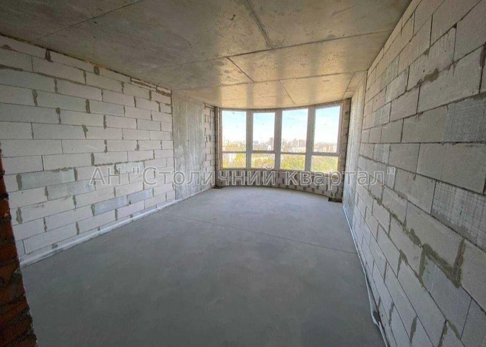 Однокімнатна квартира після будівельників в ЖК«Family & Friends»