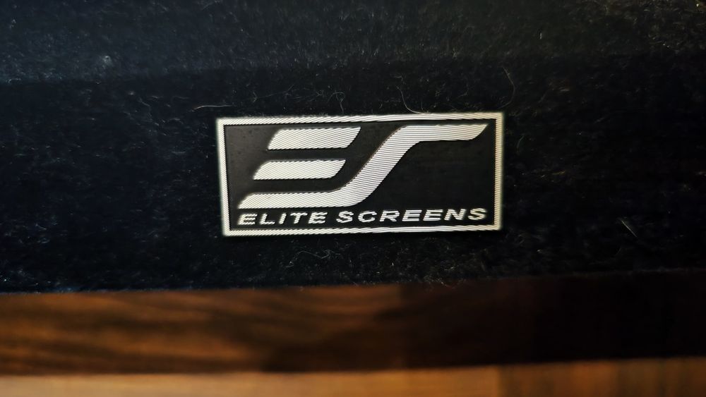 Tela de cinema ELITESCREENS