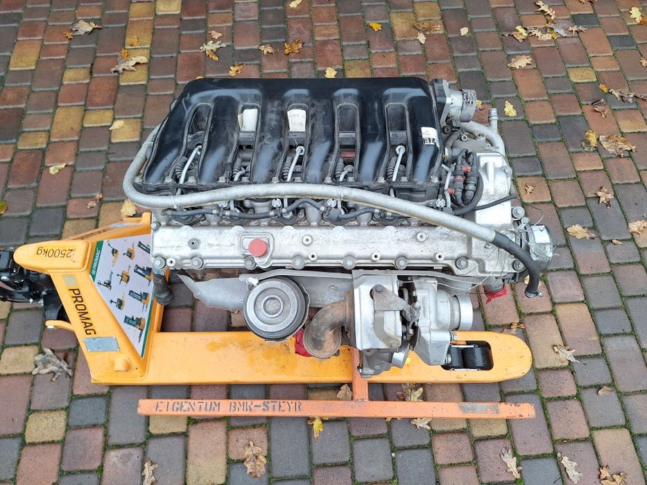 3 silniki M57 X-raid BMW Patrol SWAP