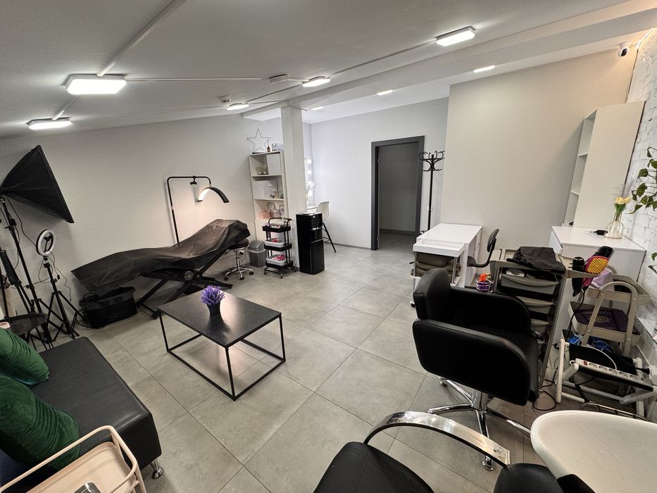 Продаж стуії краси