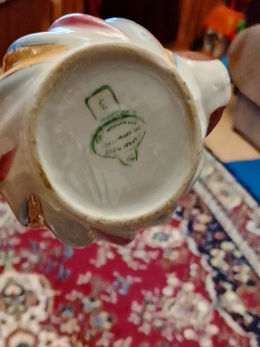 Продам порцеляновий чайник