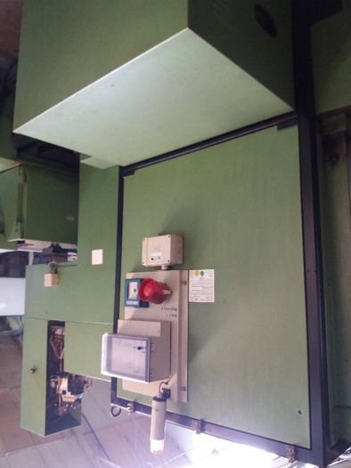 Elektrodrążarka drutowa AGIE AT-3U