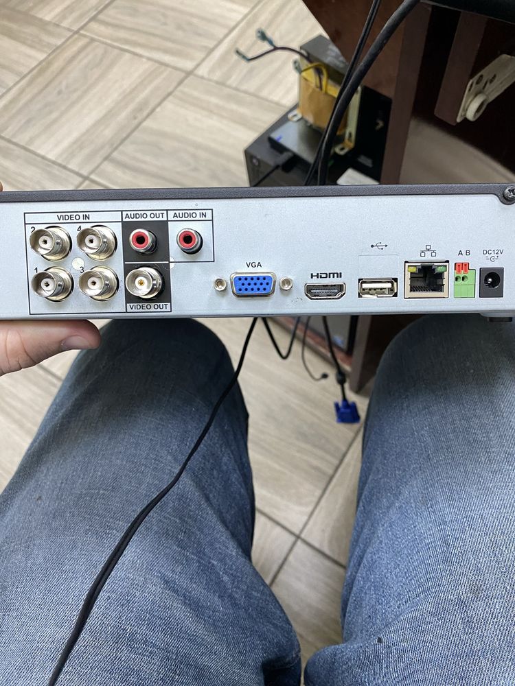 Аналоговий відеореєстратор Dahua DH-DVR3104H
