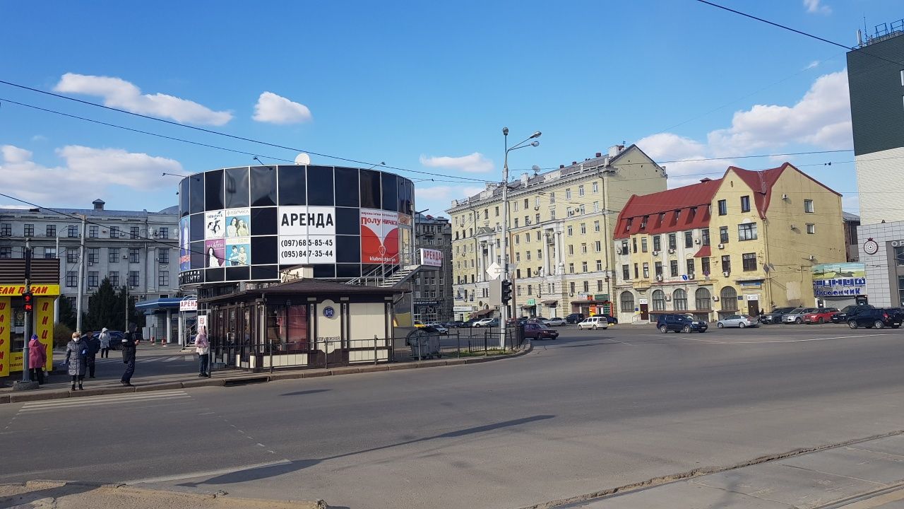 Супер предложение аренды сдам прямо на 1ой линии 33кв.м