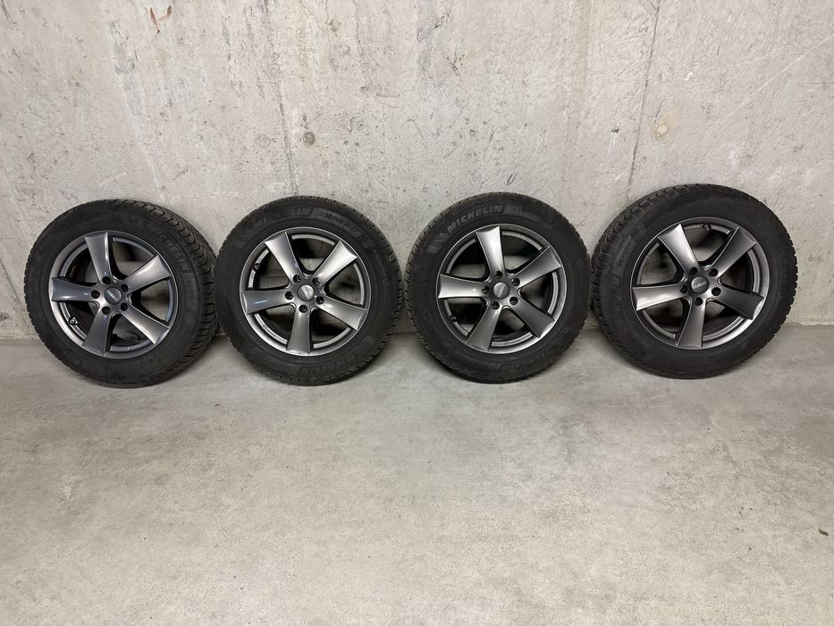 Opony zimowe Michelin i felgi Dezent, 17 cali, ET44, 5x115, 7Jx17H2