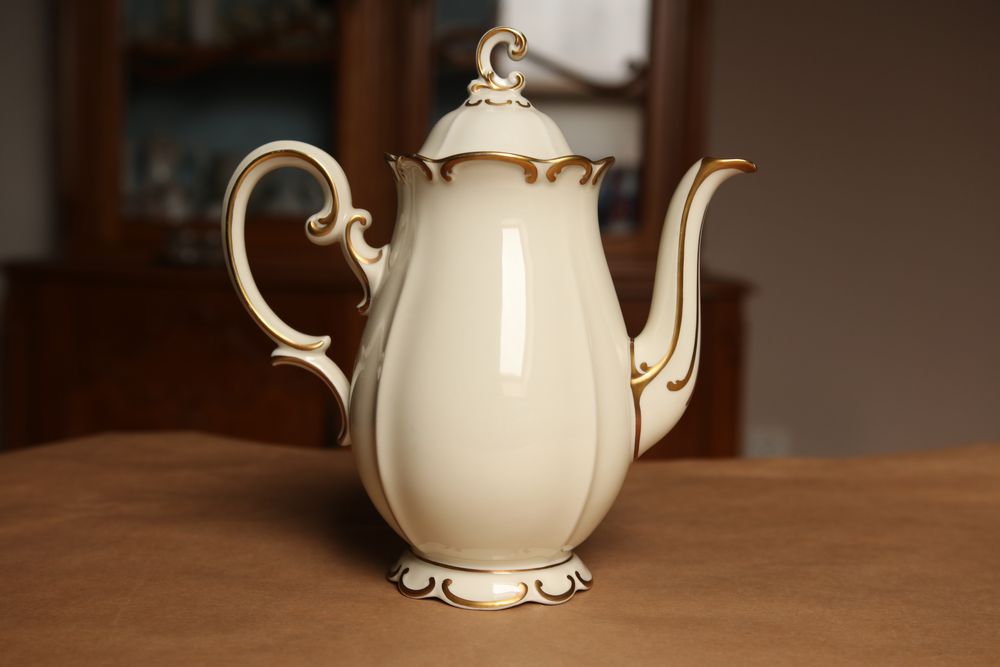 Serwis dla 9 osób porcelana Antoinette Bucka & Niessen