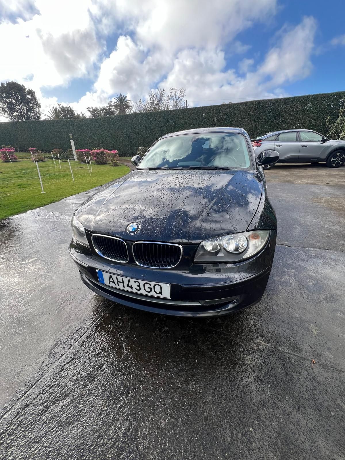 BMW Série 1 em excelente estado