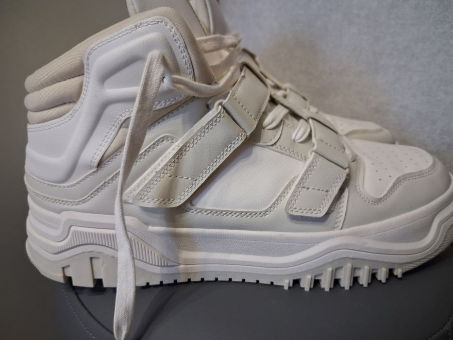 Кросівки ,43 розмір( Нові)