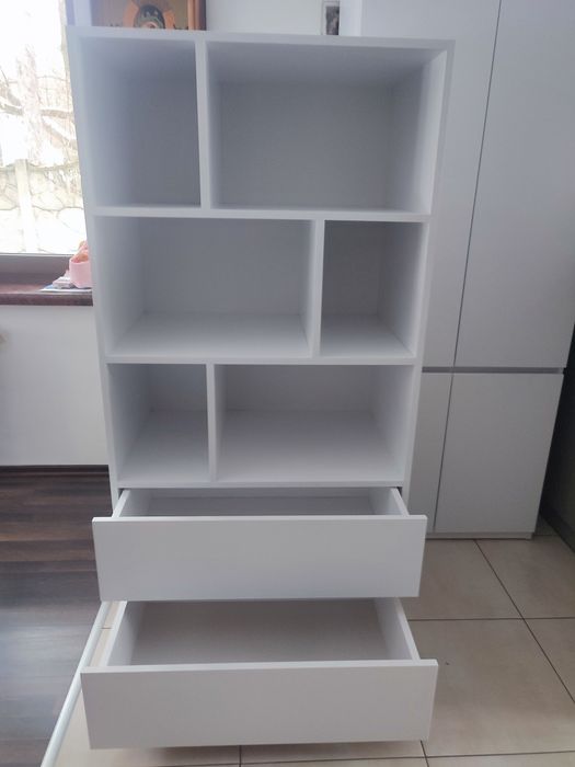 Zestaw mebli. Biały.