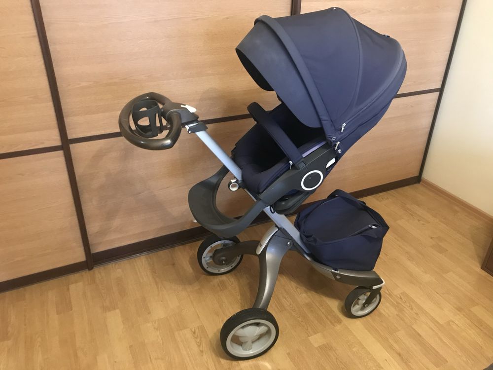 Коляска Stokke Xplory V3