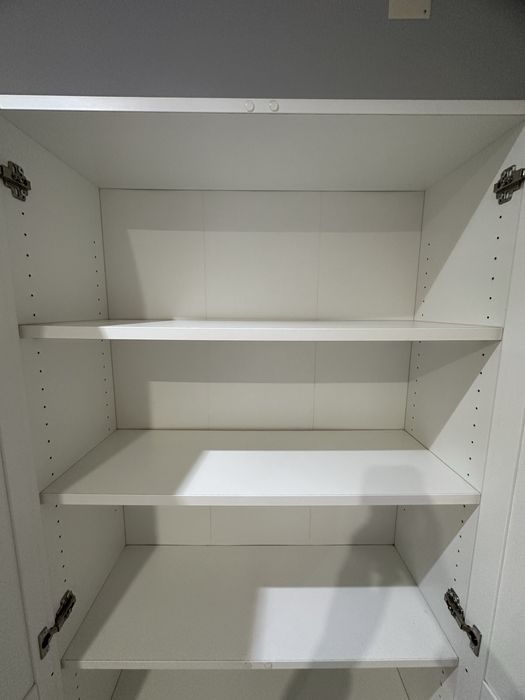 Estante Bills / Oxberg IKEA