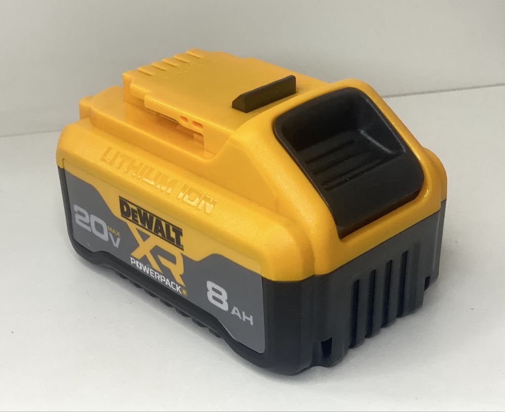 Акумулятор Dewalt PowerPack XR 18v/20v Tabless 8Ah (8000mah) 2025