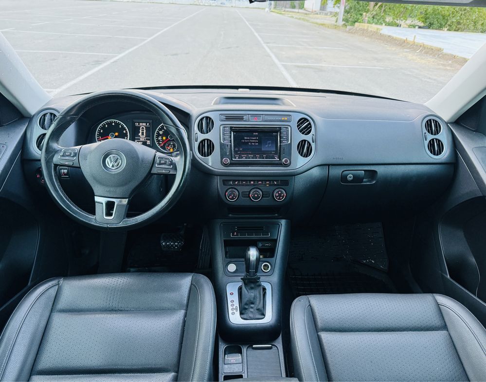 Продам Volkswagen Tiguan 2016 рік 2.0 Бензин після ДТП! На ходу!