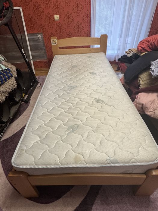 Продам ліжко односпальне