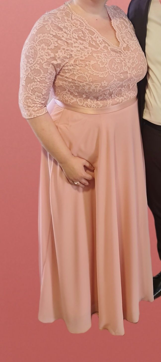 Elegancka suknia wieczorowa XXXL