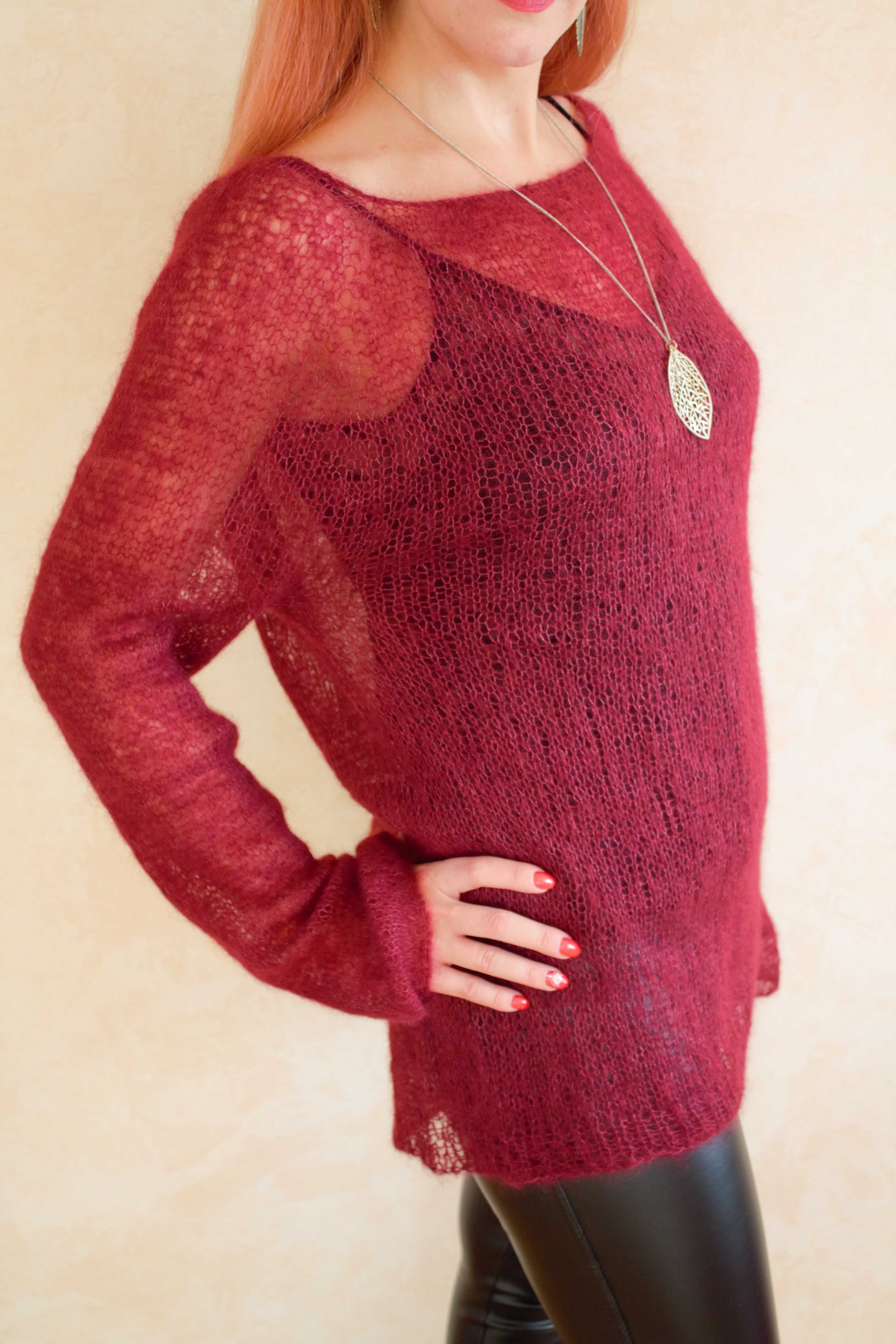 Camisola feita a mao. Oversized burgundy silk super kid mohair sweater