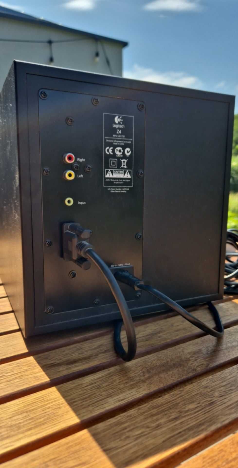 Logitech Z4 głośnik subwoofer niskotonowy pilotem