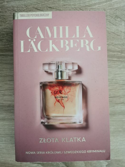 Złota klatka Camilla Lackberg
