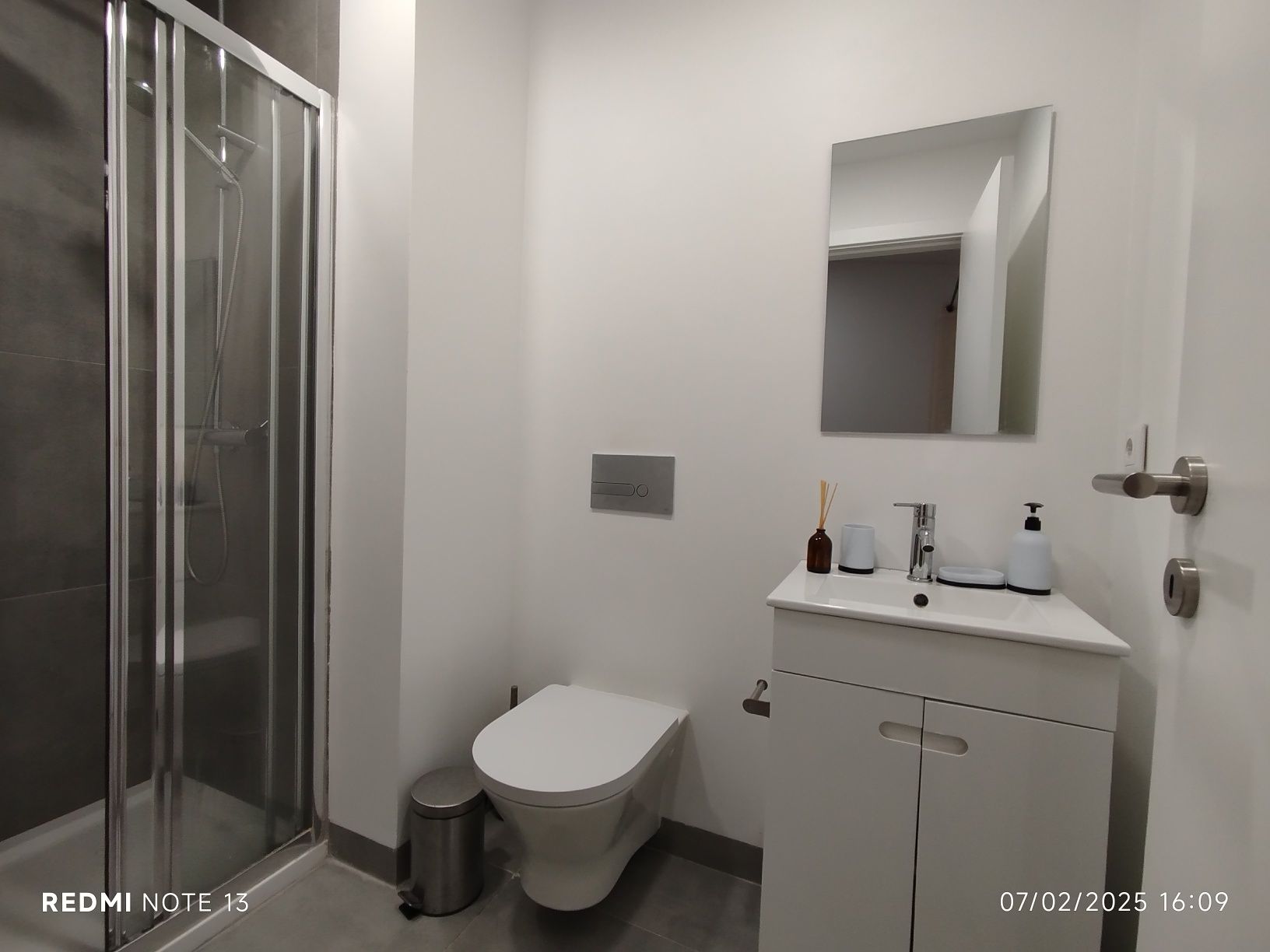 T1 Duplex Campolide c/ despesas incluídas
