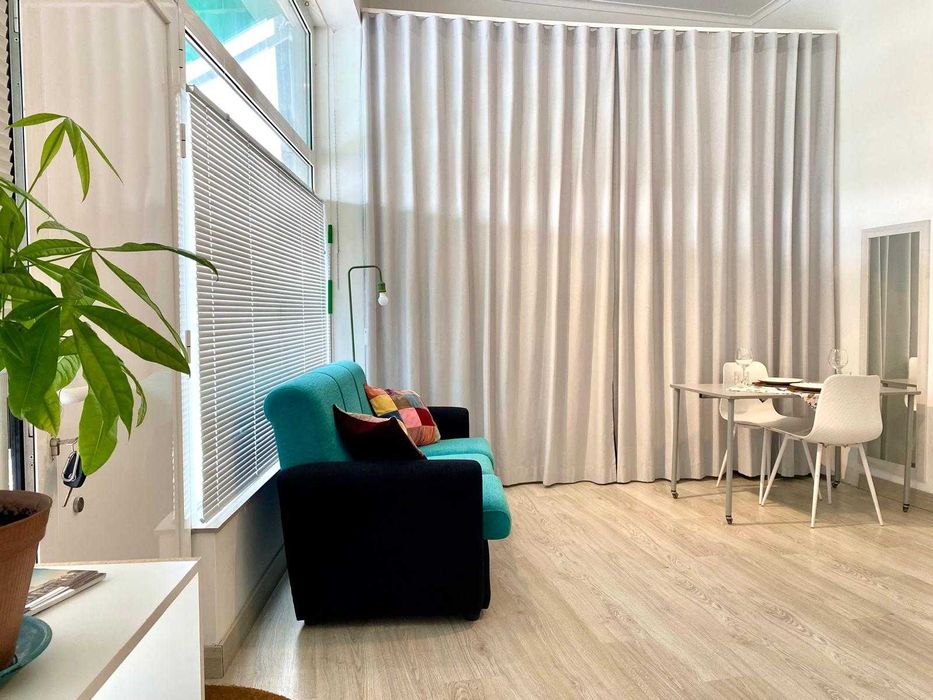 Estudio em Alcântara próximo Miradouro de Santo Amaro