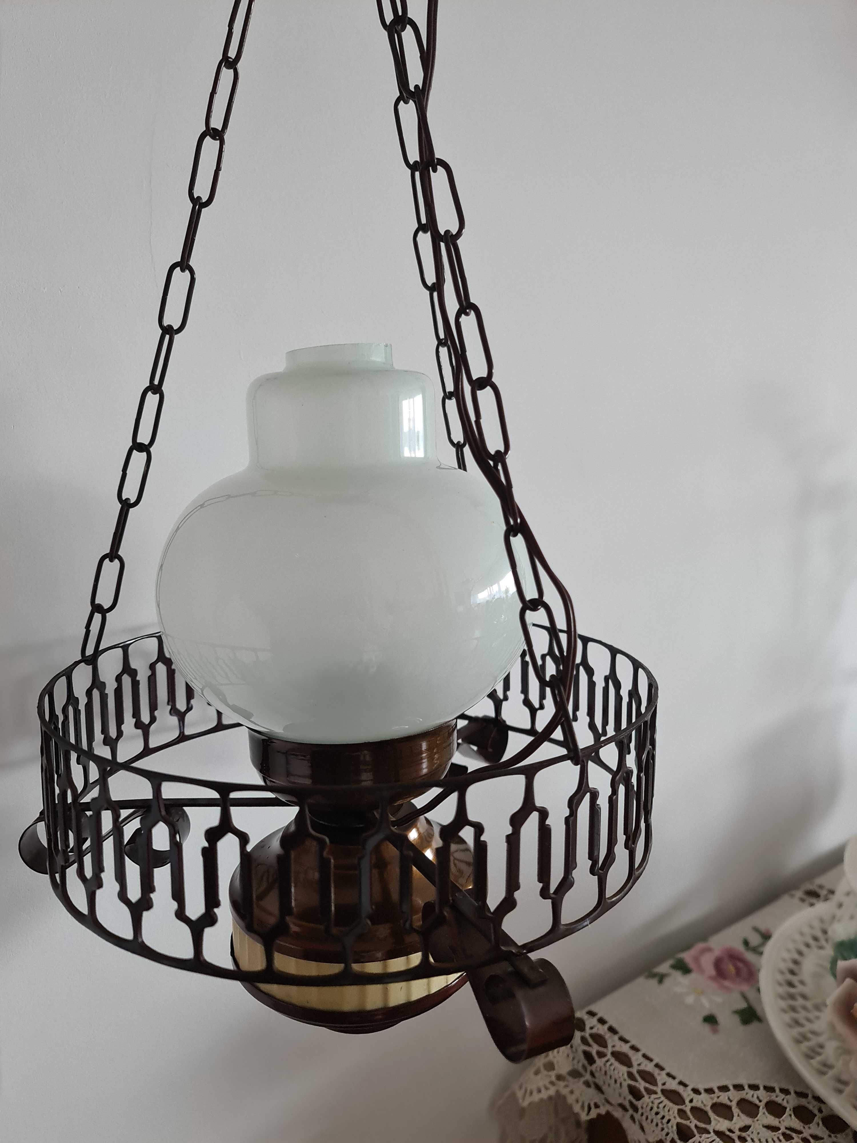 Stara lampa po babci