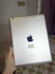 Продається iPad 4 на 16 Gb. В гарному стані.
