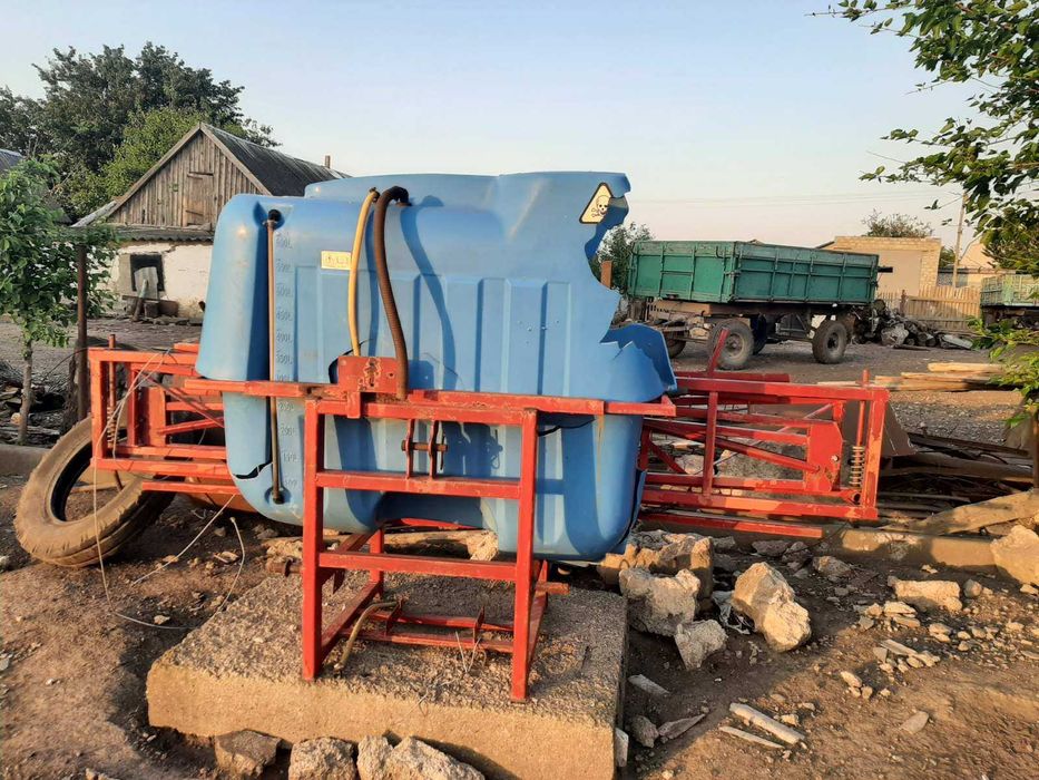 Продається оприскувач