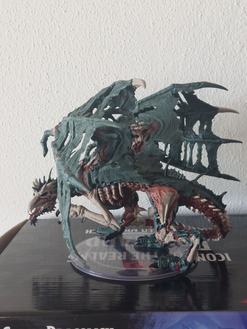 Wizkids Green Dracolich Premium Miniatura