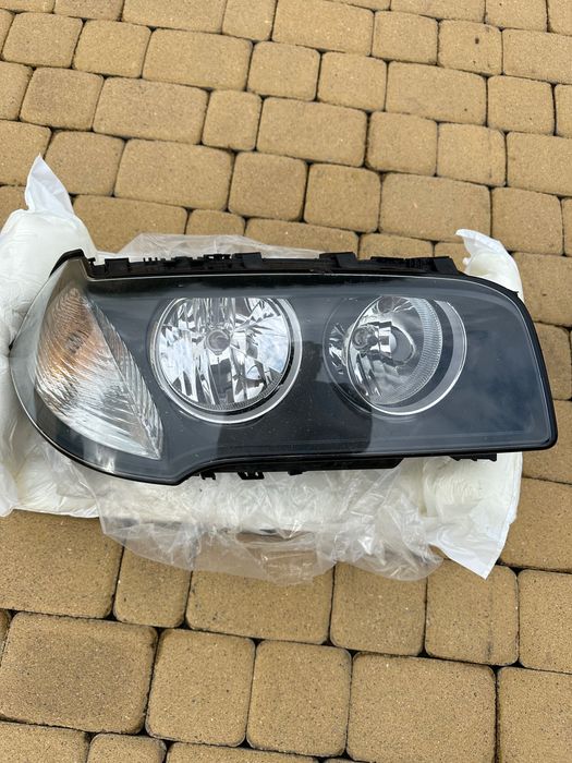 Lampa przednia prawa do BMW X 3 E 83