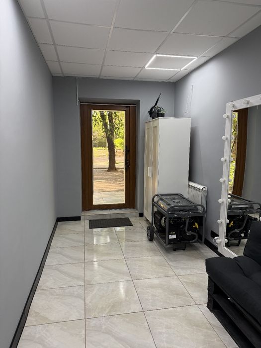 Продам салон краси з сучасним та мінімалістичним дизайном