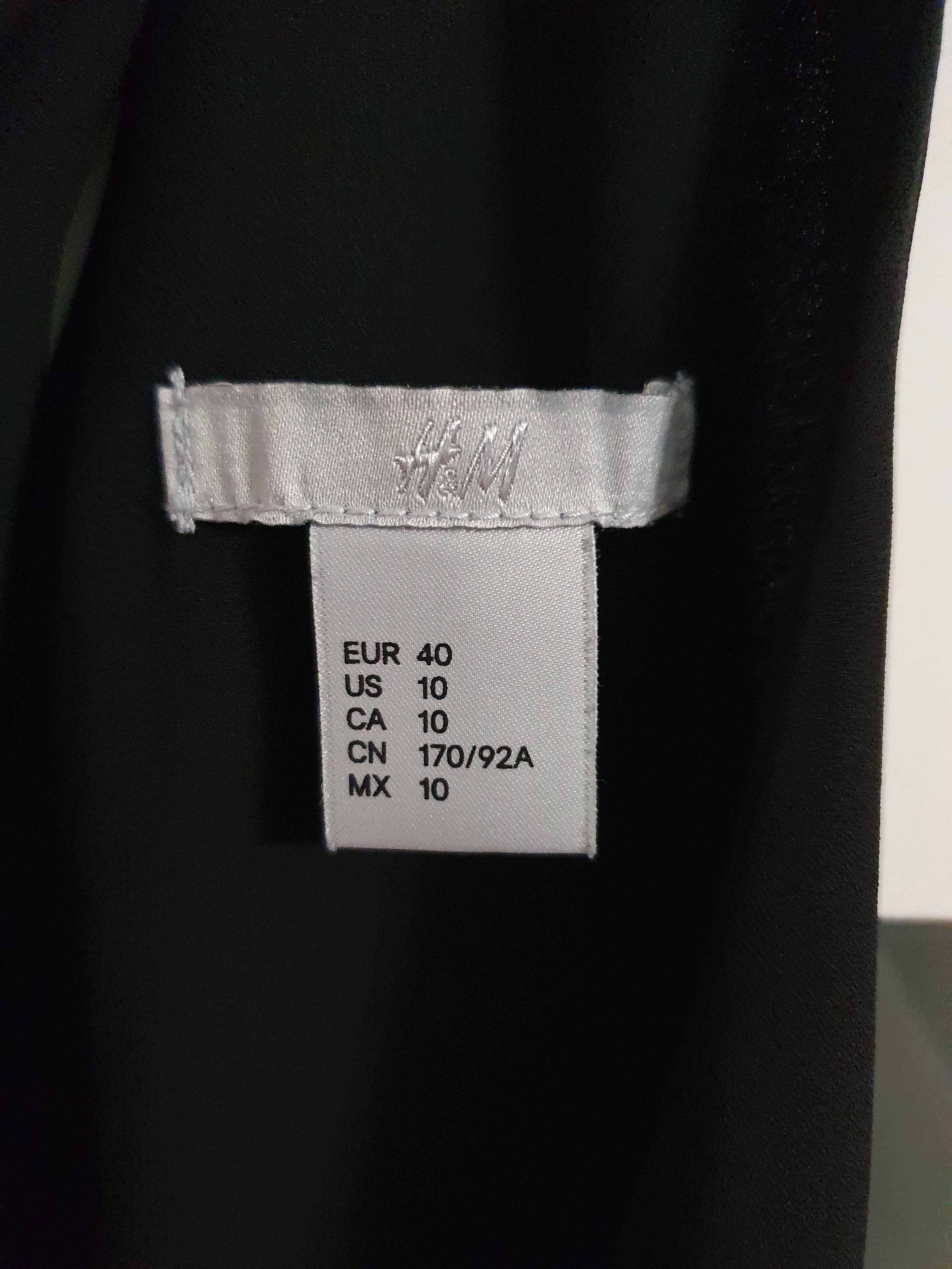 Elegancka czarna sukienka mini z plisami z przodu H&M - r. 40