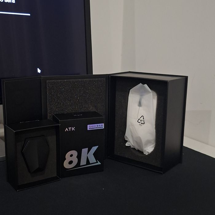 ATK X1 Pro Max – Rato Gaming Ultra-leve + Dongle 8K