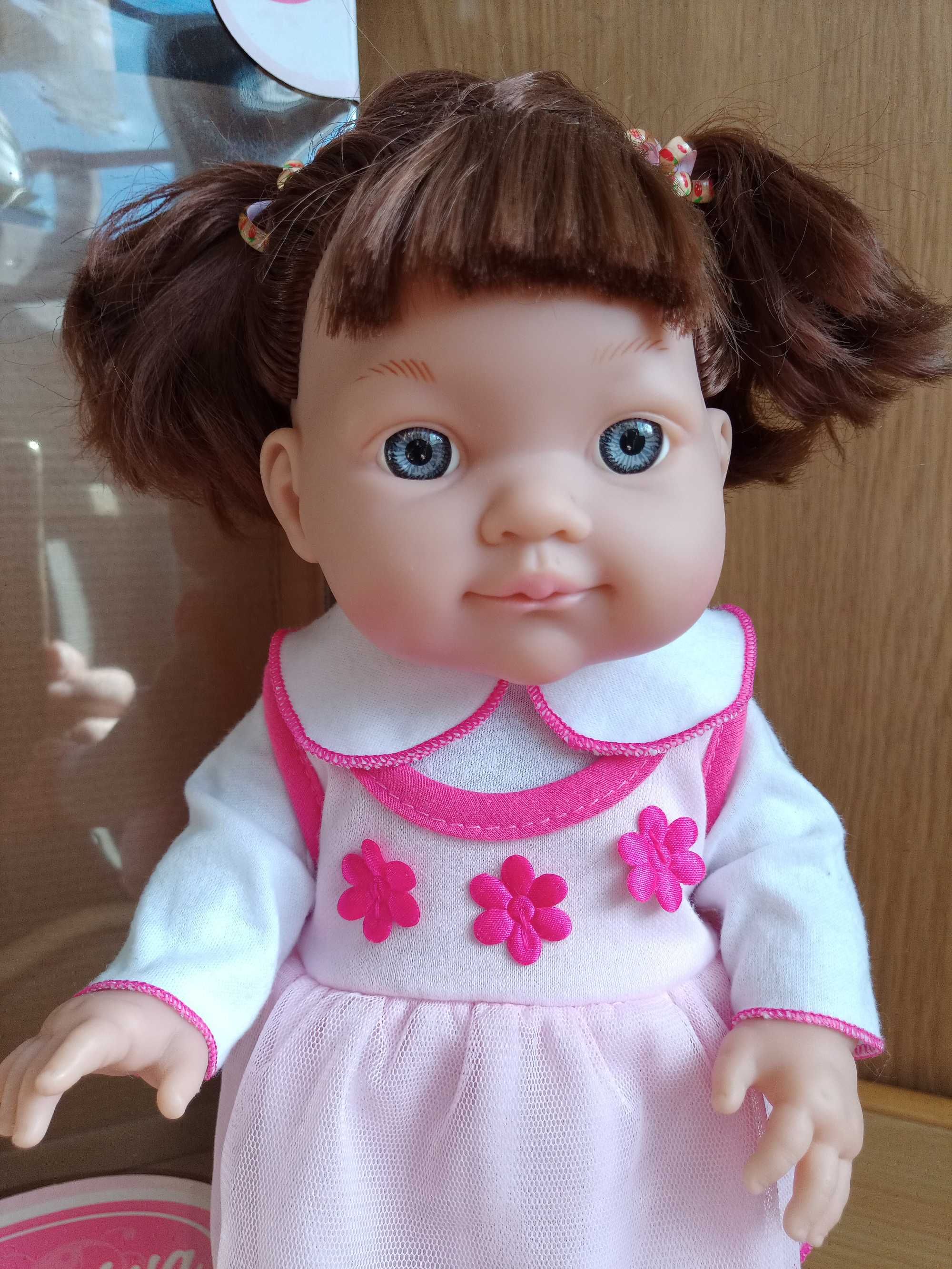 Кукла Anmiya, высота 35см, в коробке, почти  новая + еще одна кукла