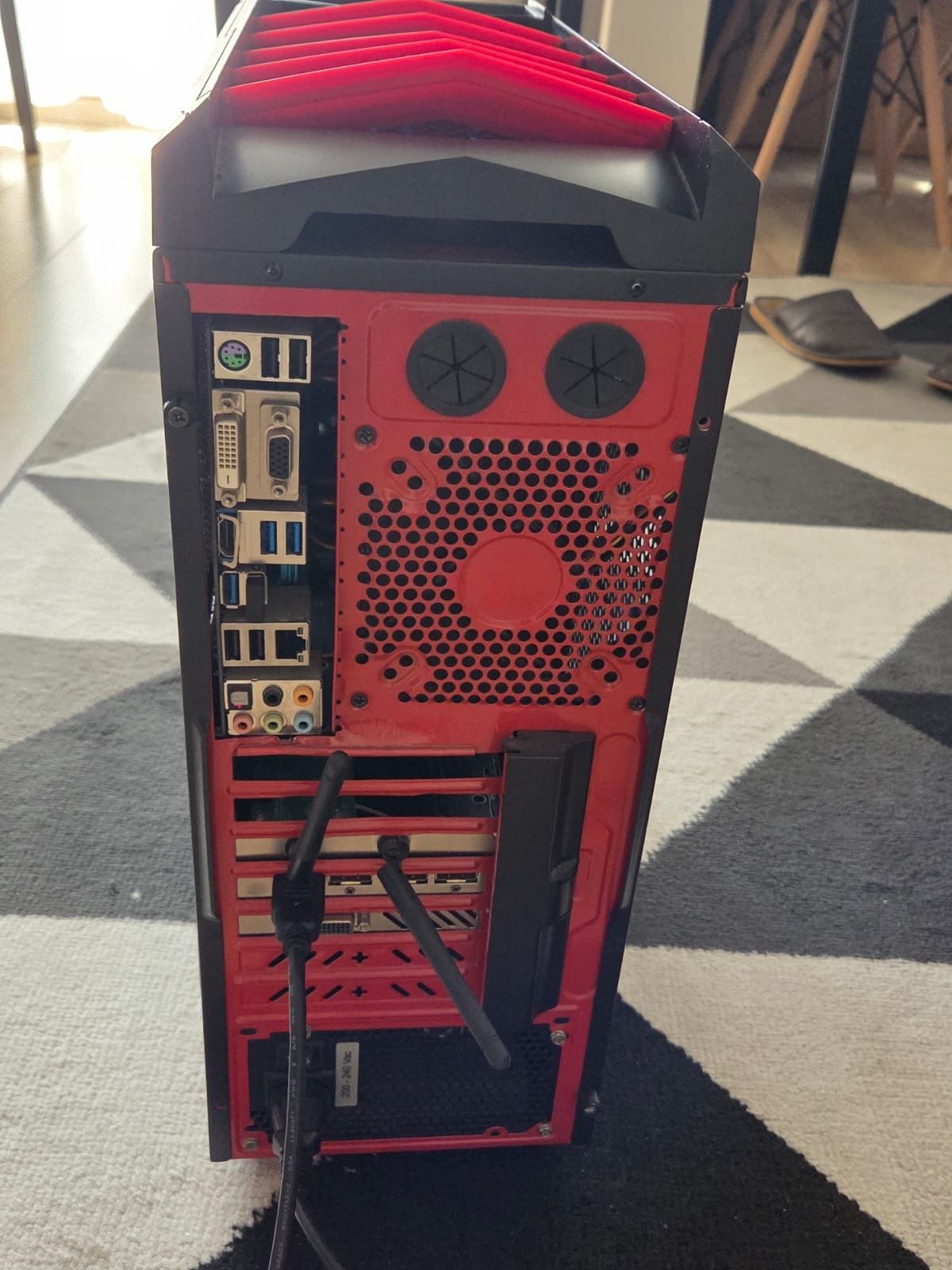 Komputer stacjonarny z RX 470, 20gb ram