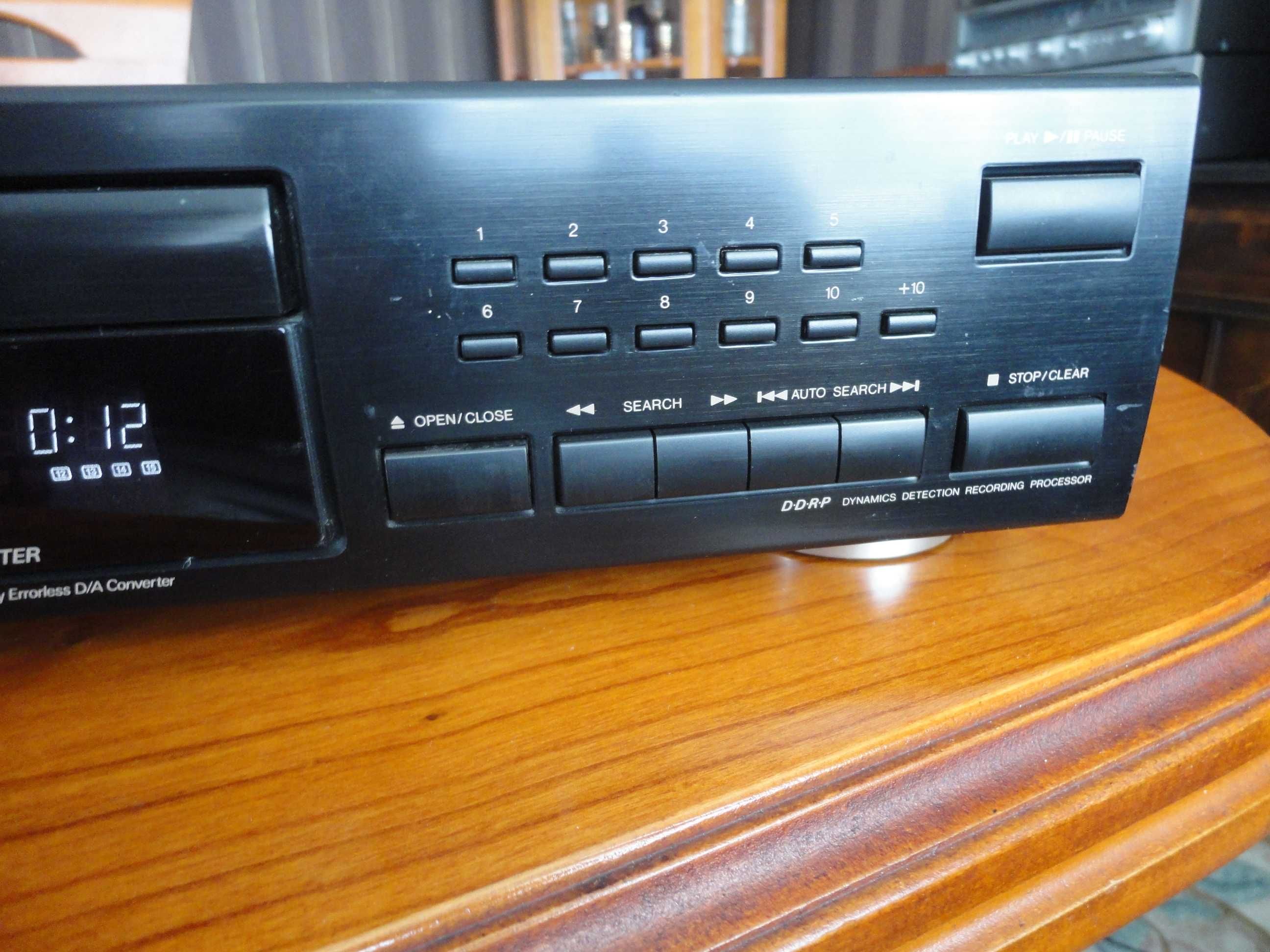 Odtwarzacz CD JVC XL-V174
