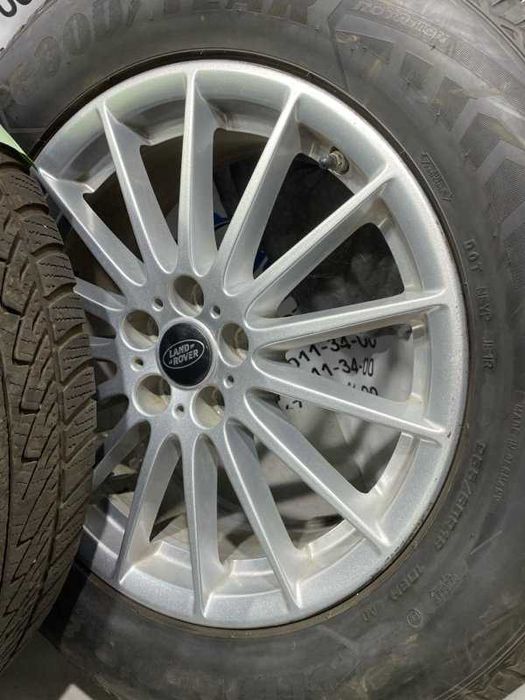Диски з зимовою резиною Range Rover Velar 255/60 R18