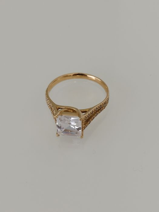 Anel em ouro de 19,2kt