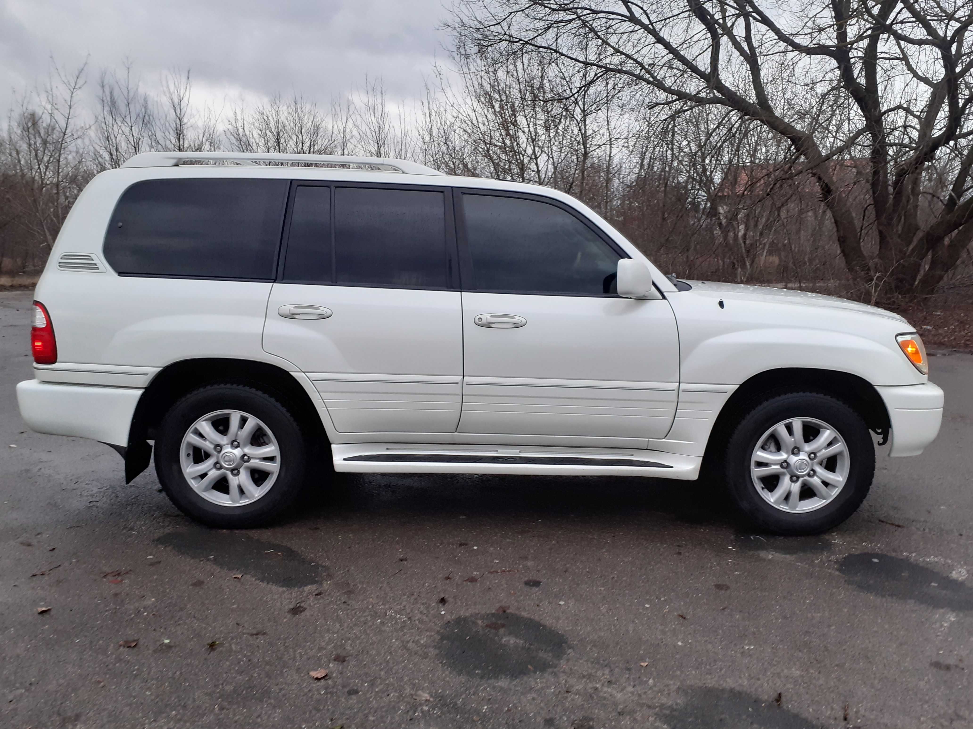 Lexus  LX 470 Biała Perła