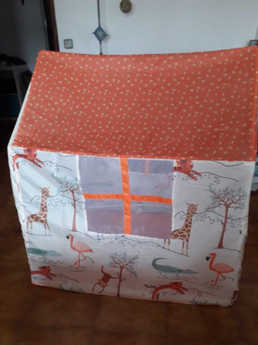 Cabana de brincar de tecido