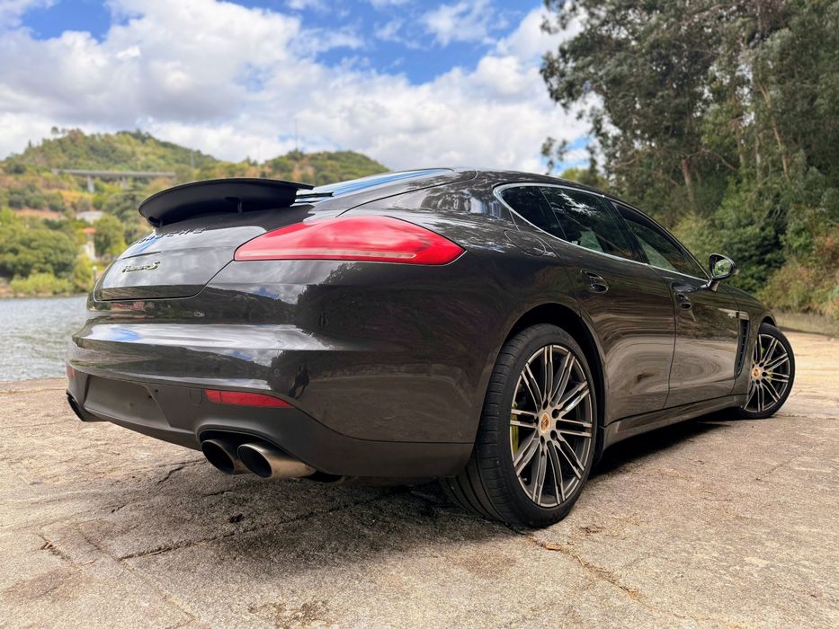 Porsche Panamera S E-Hybrid