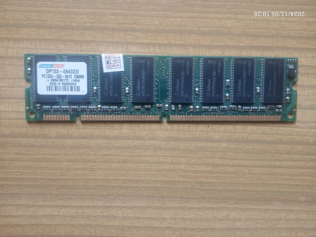 Pamięć ram DANE-ELEC  256MB