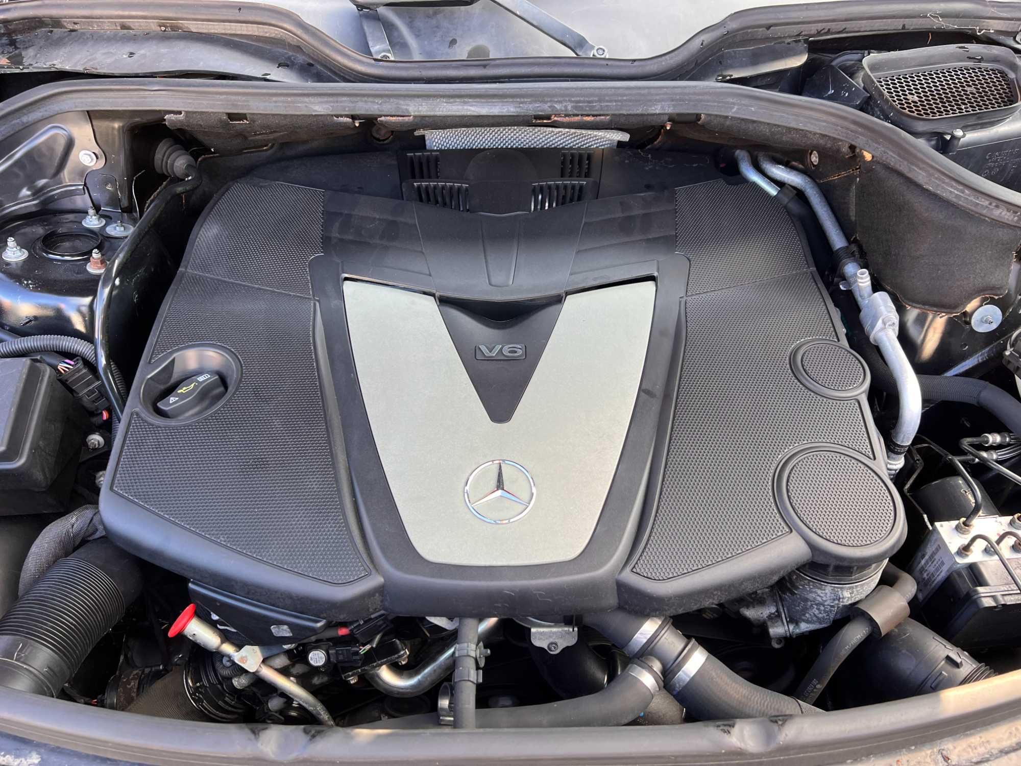Двигатель Mercedes GL X164 OM642 мотор 320cdi ML W164 Sprinter 280cdi