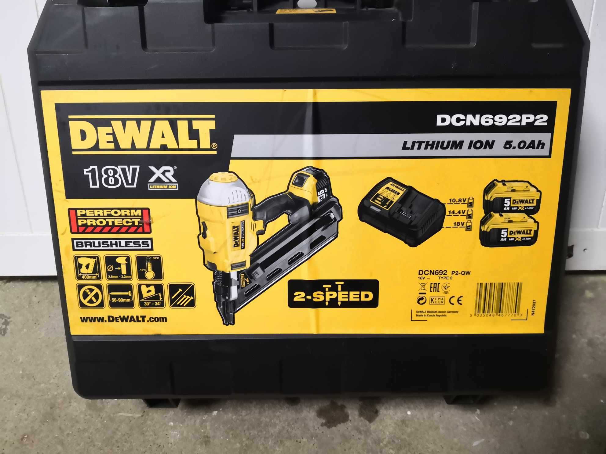 Gwozdziarka Dewalt Dcn692P2