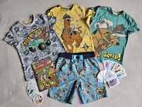 Scooby-Doo ubranka 134 + książeczka i karty
