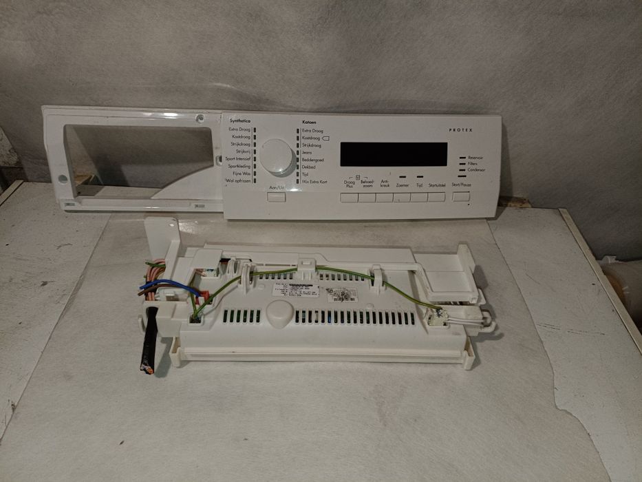 Модуль управління сушильної машинки AEG