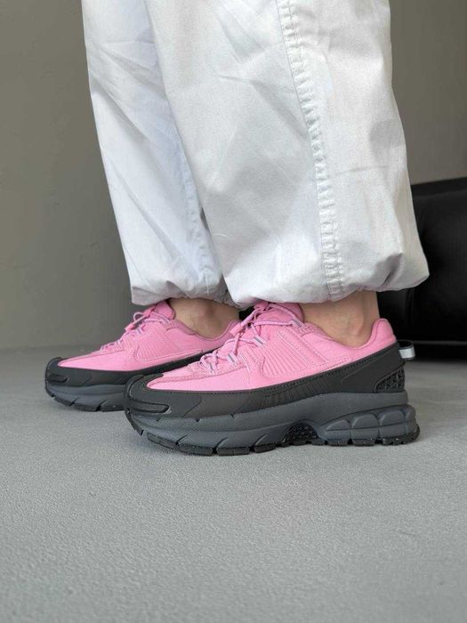 Кросівки Nike Zoom Vomero Roam Pink/Black premium
