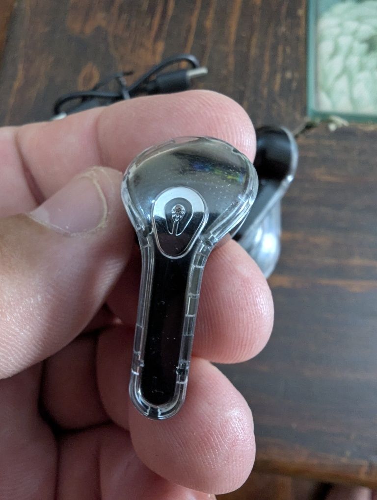 Earphone Air Max