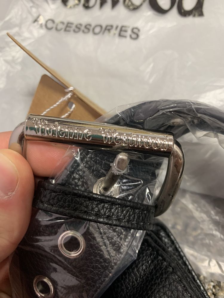 Нова шкіряна сумка Vivienne Westwood